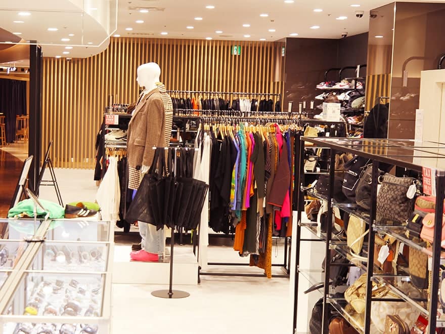 セカンドストリート有楽町マルイ店の公式店内写真