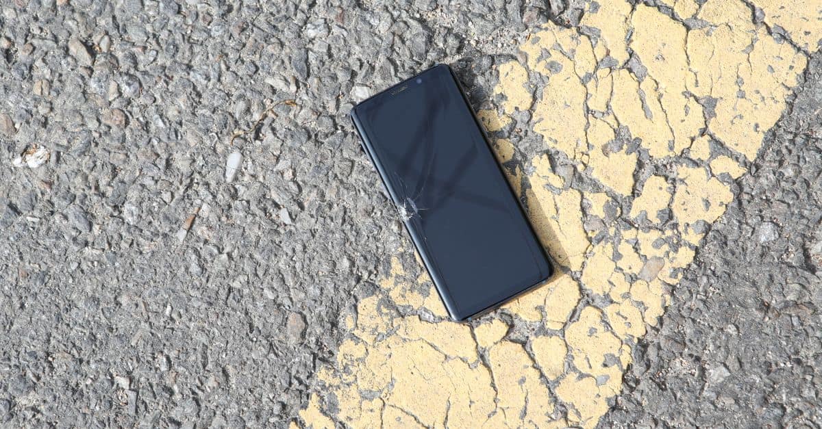 画面割れ・故障・水没スマホでも売れる!ジャンク買取 完全ガイド